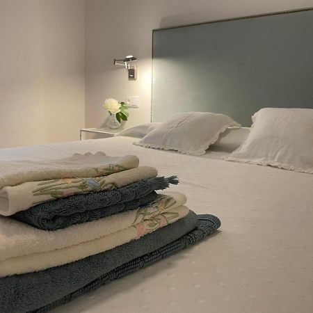 Piso A Estrenar Junto A La Playa Apartment Fuengirola Bagian luar foto