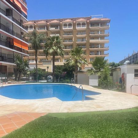Piso A Estrenar Junto A La Playa Apartment Fuengirola Bagian luar foto