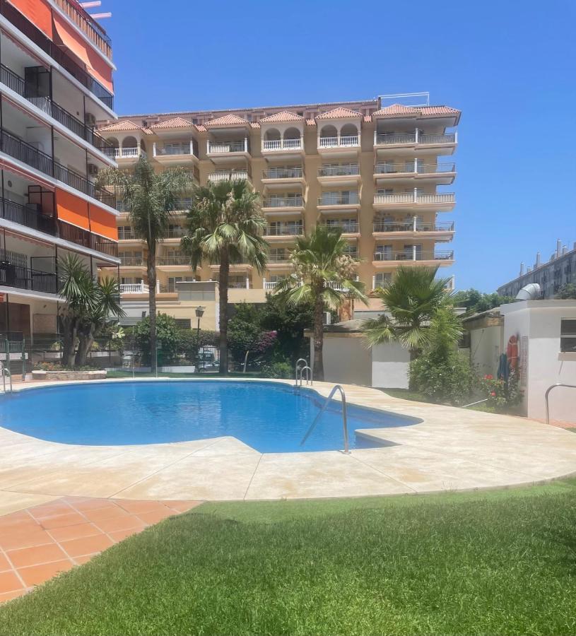 Piso A Estrenar Junto A La Playa Apartment Fuengirola Bagian luar foto